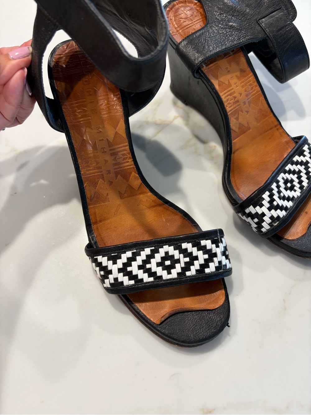 Chie Mihara Black and White Leather Wedge Sandals